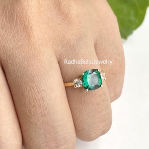 Green Emerald & Diamond Three Stone Engagement Ring, May Birthstone Emerald 3 Stone Ring, Dainty Gemstone Ring, Bridal Jewelry Gift for Her