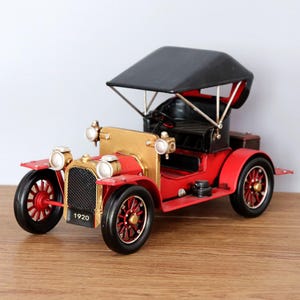 Handmade Vintage Car Model: Retro Iron Art - Steampunk Decor