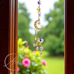 Crystal Wind Chime Sun Catcher – Rainbow Maker Dreamcatcher Pendant for Home, Garden, Holiday or Festival Decor | Boho Light Catcher