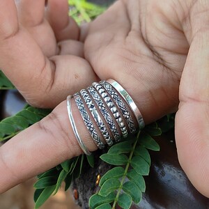 Set di anelli impilabili in argento sterling: anelli a fascia minimalisti, stile boho