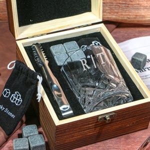 Personalized Whiskey Glass Set with Wooden Box, Groomsmen Gift, Boyfriend Gift, Gifts for Men Dad Grandad, Memory Gifts For Husband