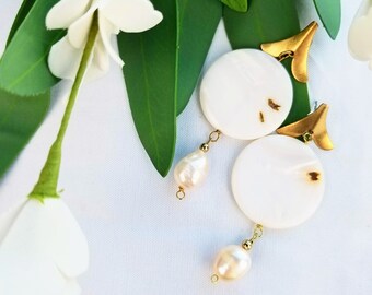 pearl drop earrings dangle boho bridal earrings sustainable fashion mother of pearl earrings gold dangle earrings bohemian pearl jewelry