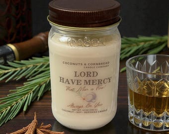 Señor, ten piedad (ese hombre es guapo) / Vela masculina / Dichos sureños / Vela de cera de abeja y coco / 312 g / Tarro de cristal