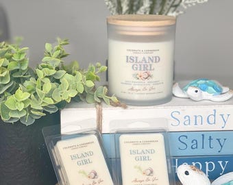 Island Girl | Pineapple & Cedarwood Candle | 11 oz Coconut Beeswax | Frosted Glass | Bamboo Lid