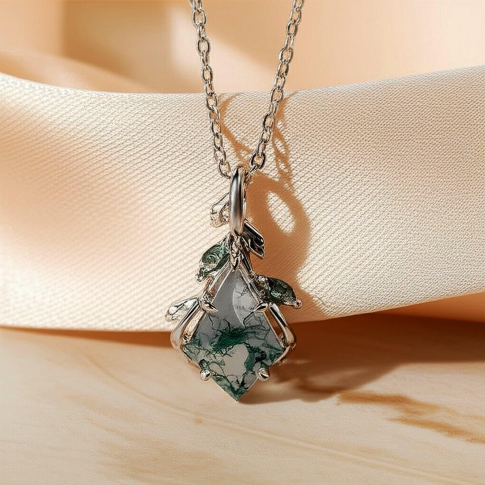 Bijoux collier femme pendentif boule chaîne en argent 925 - Ref 23647