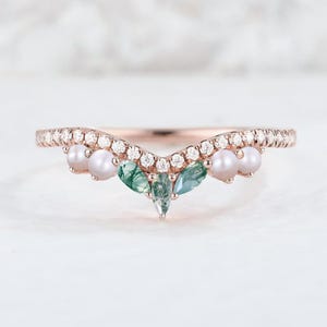 Moss Agate Wedding Band: Marquise Leaf Gold V Ring