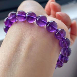 Natürliches Amethyst Armband, spiritueller Heilung Kristall Schmuck, Meditation Edelstein Perle Armband, handgemachte Energie Geschenk