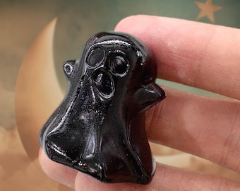 4cm Natural Gemstone Ghost Figurine – Hand Carved Crystal Mini, Healing, Collectible & Halloween Décor
