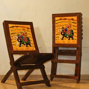 Paar houten klapstoelen | Handgeschilderde Indiase kunststoel | Meubelset etnisch accent