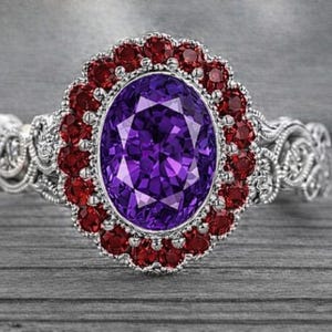 Amethyst Halo Ring: Versilbert mit CZ Akzenten (Größen 4-12)