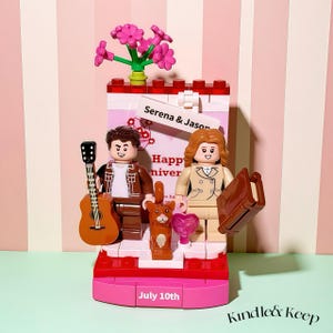 Personalised Anniversary Mini Figure Gift,Custom Text Minifigure,Anniversary Gift for Couples,Boyfriend,girlfriend,Desk decor,Eternal Keeps