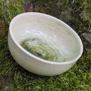 Handmade Ceramic Bowl 180 ml – Small Stoneware Dish – Rustic Pottery Snack Bowl – Unique Gift for Birthday, Housewarming, Nature Lovers