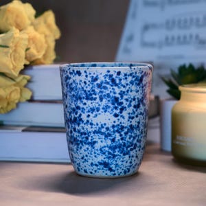 Handmade Stoneware Tumbler – Ceramic Cup – Blue and White Pottery – Unique 230ml Coffee Tea Mug – Gift for Mother&#39;s day