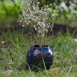 Blue Orbit Ceramic Vase – Handmade Stoneware Pot with Galaxy Glaze – Small Decorative Vase for Home Decor or Gift