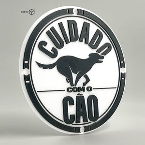 3D Sign "Cuidado com o cão" in Portuguese. Resistant for exterior walls or fences