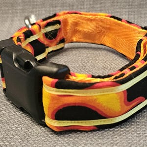 Pup On Fire - Specialtillverkat hundhalsband.