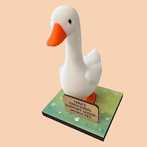 Emotional Support Desk Goose, Customized Sign, Stand for Interchangeable Signs, Gift for Goose Lover, Do Not Pet, Personalized, Desk Buddy Goose on Wood Stand