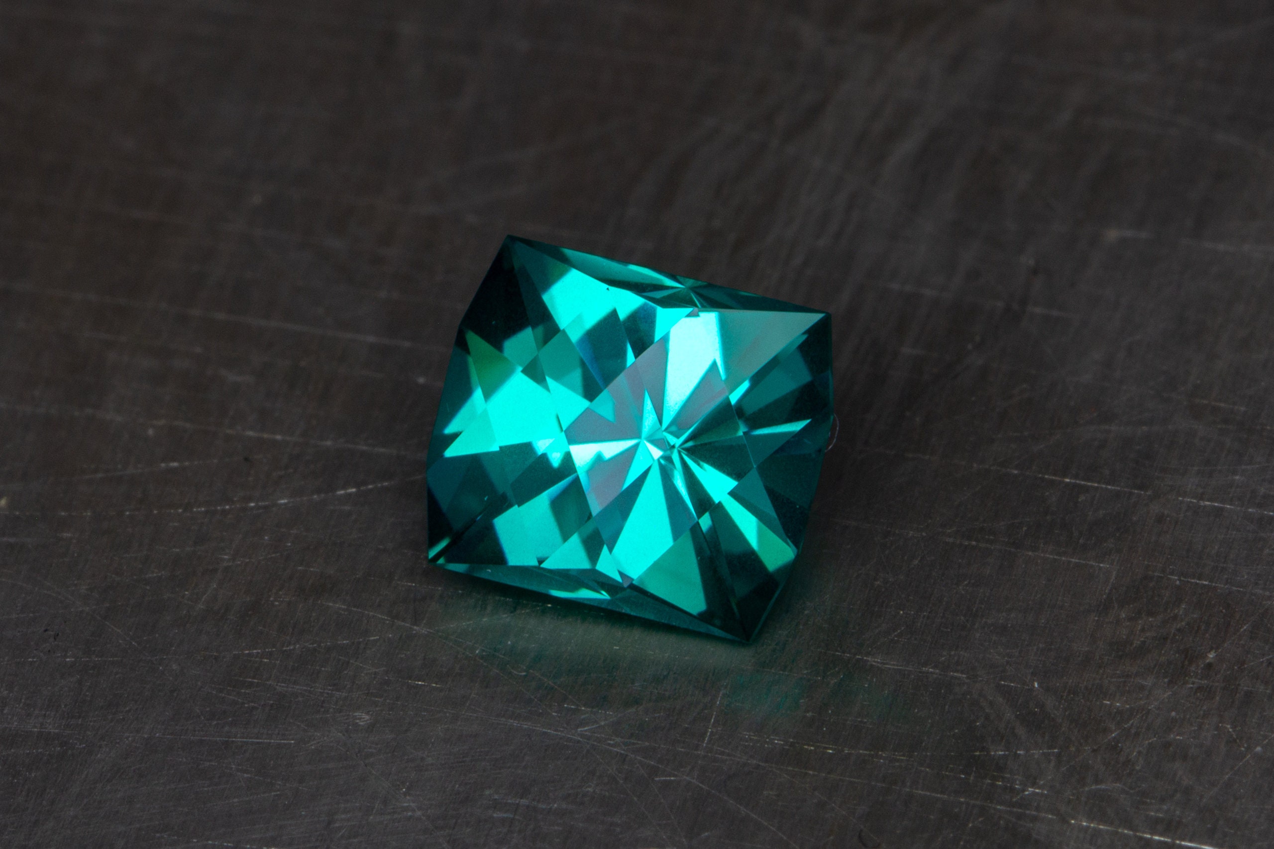 YAG Yttrium Aluminum Garnet Ceramic Lab Created Blue Green Paraiba