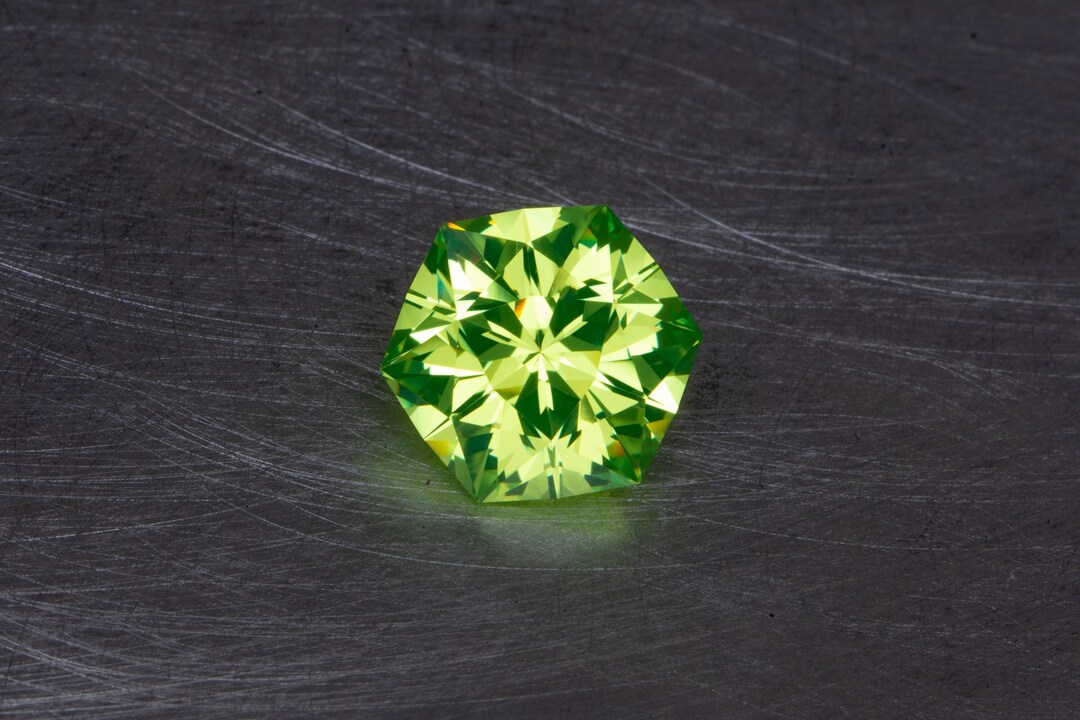 Luag Lutetium Aluminum Loose Lab Created Fluorescent Yellow Green Collector