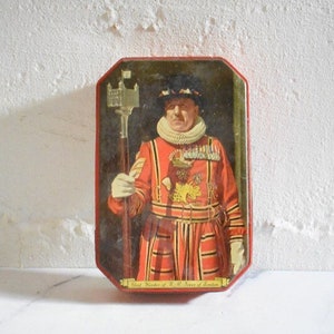 vintage toffee tin - Beefeater Fillery&#39;s toffee tin