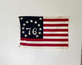 vintage spirit of 76 American flag