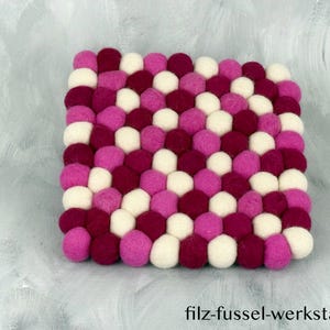 Felt coaster, table decoration, pot stand, pink/white, square, Ø 20 cm