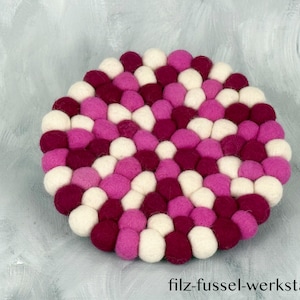 Felt coaster, table decoration, pot stand, pink/white, round, Ø 20 cm