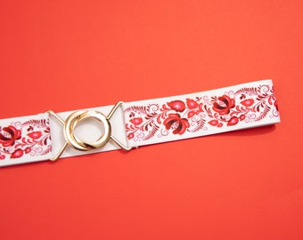 Small 1.5" red floral belt with gold clasp, elastic waist belt for women