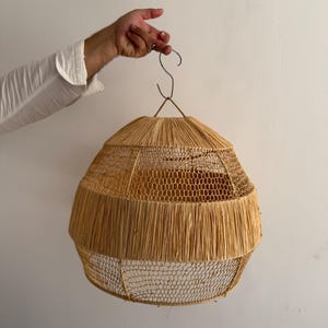 Raffia Pendant Light – Natural Hanging Lampshade for Boho Decor