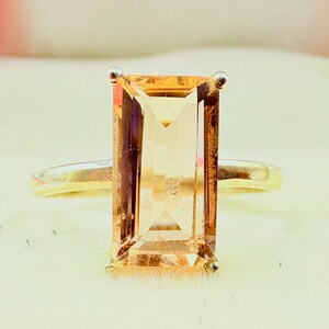 モルガナイトの八角形リング：ピーチピンクのスターリングシルバーの宝石ジュエリー