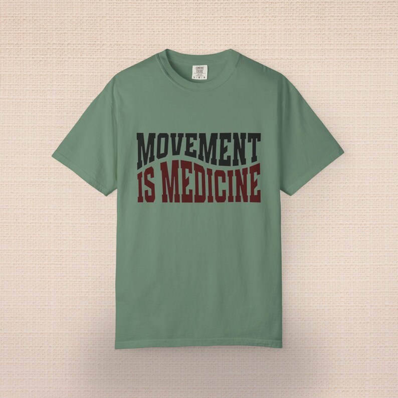 Movement is Medicine Unisex T-shirt for Physical Therapists & Yoga Instructors imagem 6