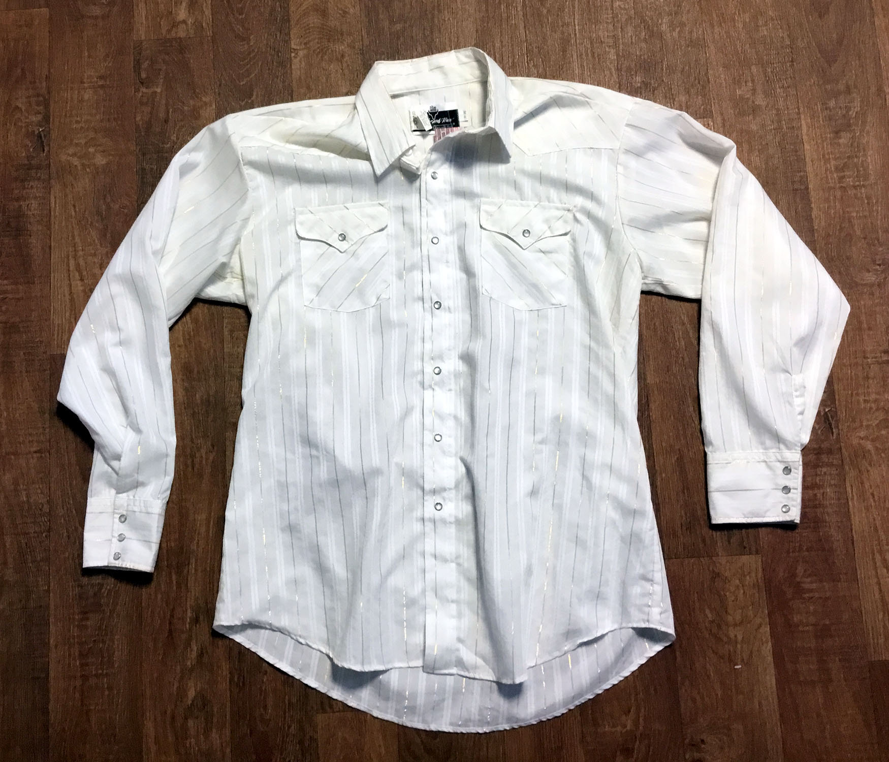 Image of Mens Vintage Shirt | White Gold Pinstripe Western Size Xl, Fashion, Vintage Menswear, Shirts, Retro Shirt
