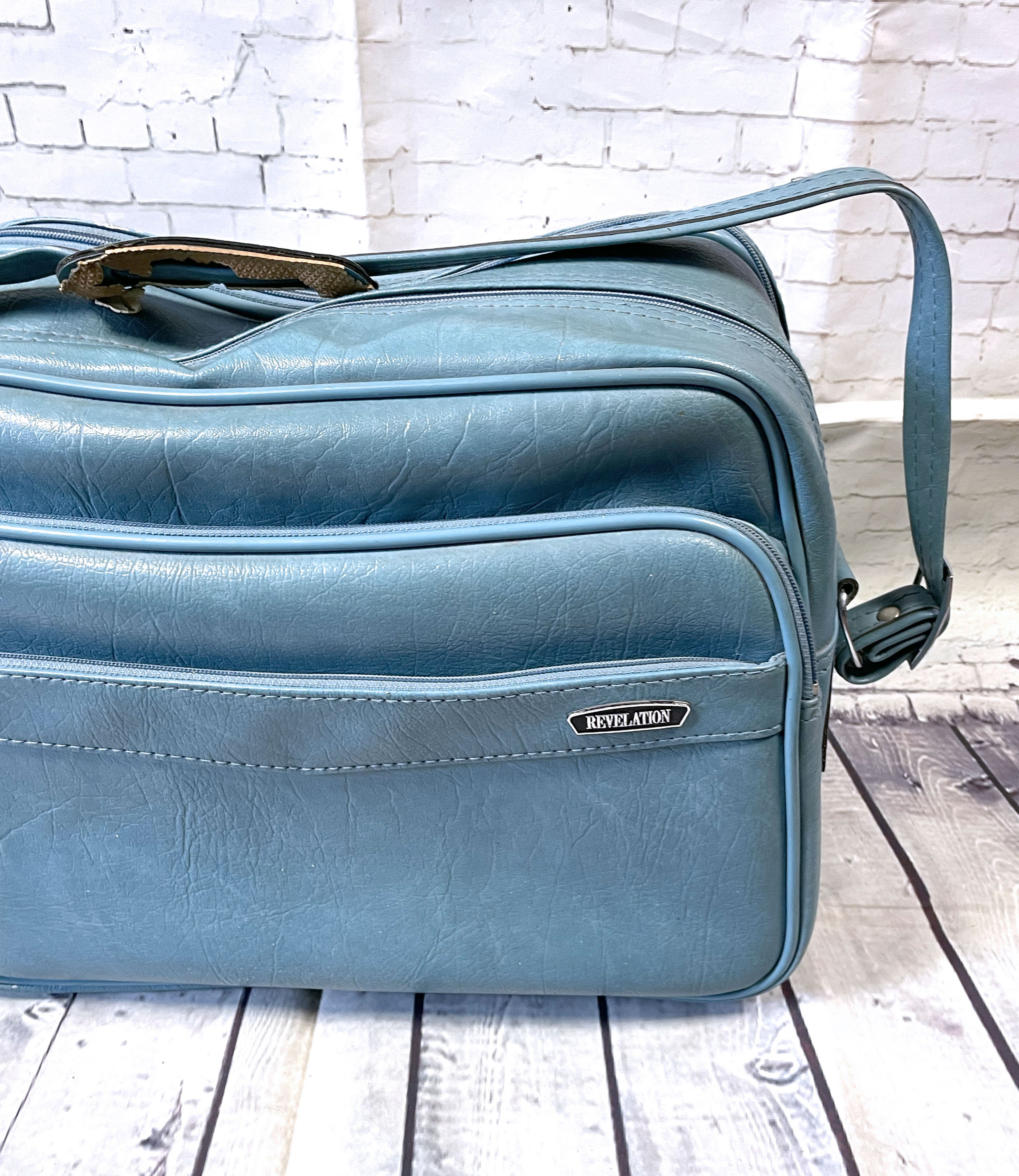 Vintage Holdall 1960s Vintage Blue Revelation Overnight Bag, Vintage