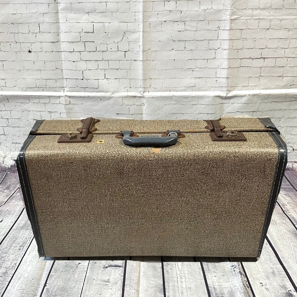 Vintage Suitcase | 1960s Vintage Foxcroft by Antler Suitcase/Trunk, Vintage Luggage, Retro Suitcase, Vintage Trunk