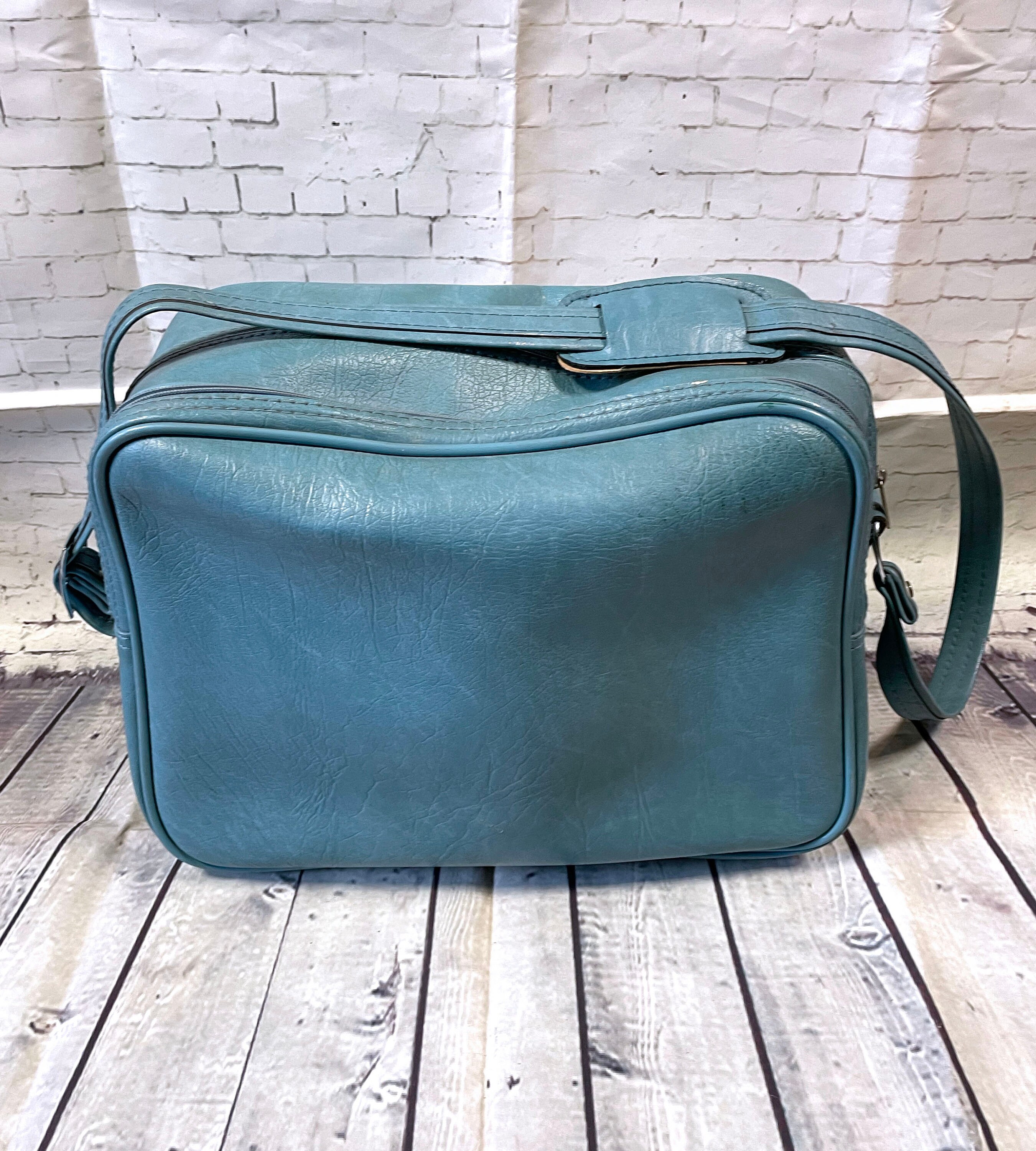 Vintage Holdall 1960s Vintage Blue Revelation Overnight Bag, Vintage