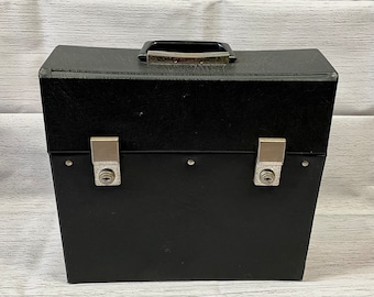 1980年代のヴィンテージ12インチレコードケース。鮮やかなレッドのリブ