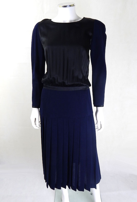 Vintage Chanel Dress, Original Vintage 1980s CHANEL Wool and Silk