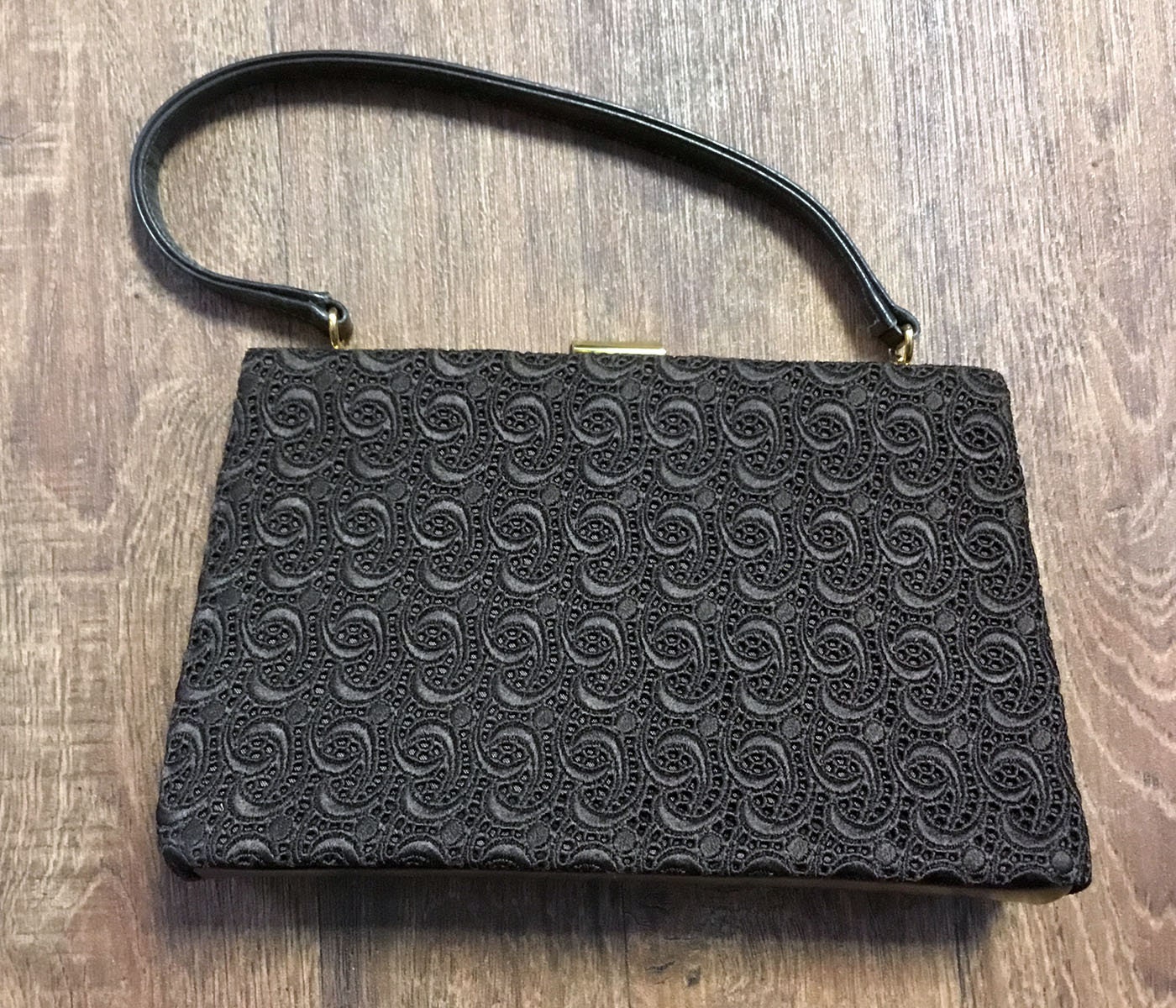 vintage 1960s handbags