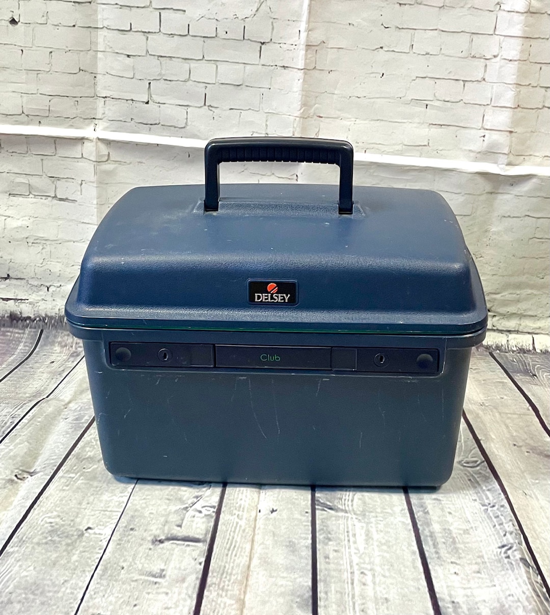 Buy Vintage Vanity Case 1980s Vintage Navy Delsey Travel vanity Case Vintage Vanity Cases Vintage Style 1980s Vanity Case Train Case Online in