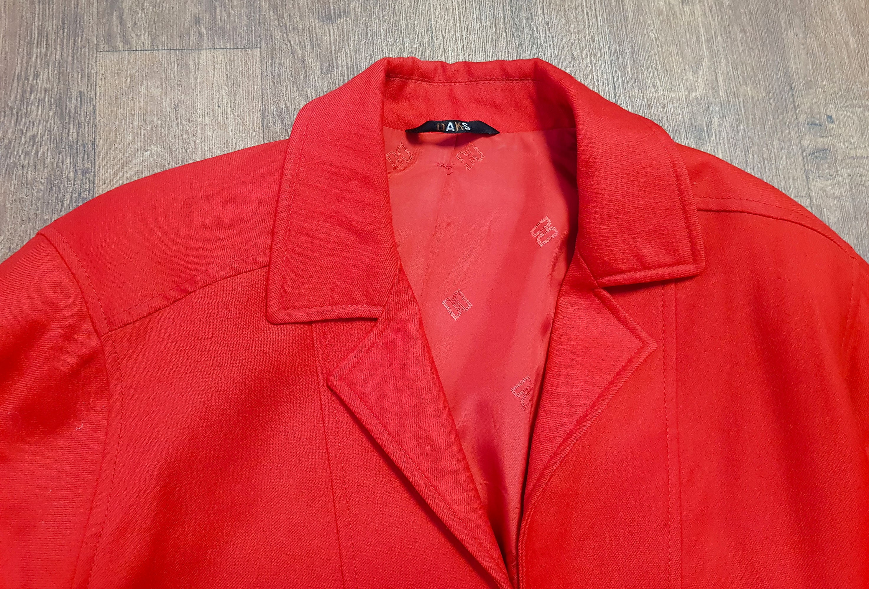 Vintage Red Daks Jacket, 1980s Vintage Red Daks of London Jacket UK Size 16 Vintage Clothing, Designer Vintage, Vintage Style - Etsy Israel Vintage Red Daks Jacket, 1980s Vintage Red Daks of London Jacket UK Size 16 Vintage Clothing, Designer Vintage, Vintage Style - Etsy Israel
