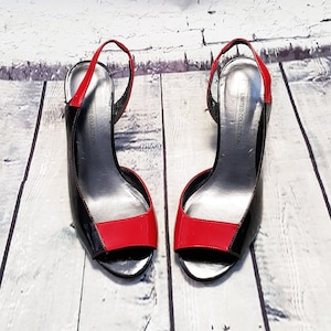 Vintage Style Kitten Heel Sandals: Black & Red Patent Leather, UK4 EU37