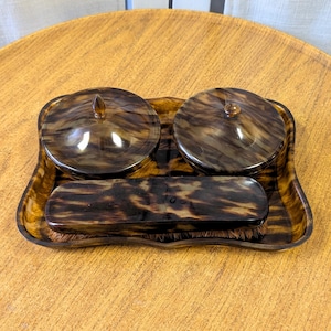 Artículos para el hogar vintage / Juego de tocador vintage de carey sintético / Regalos únicos, objetos de colección