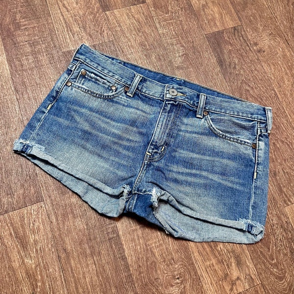 Retro Denim Shorts | Vintage Levi's Denim Cut-Off Shorts Size 14 Vintage Shorts, Levi Shorts, Levi Denim Shorts