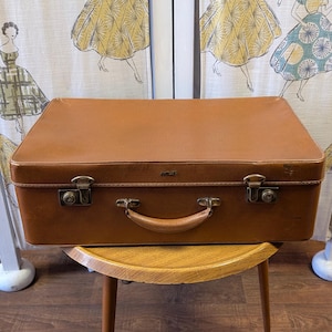 Vintage Suitcase | Vintage 1960s Brown/Tan Antler Suitcase | 1960s Suitcase, Vintage Luggage, Retro Suitcase, Antler Suitcase