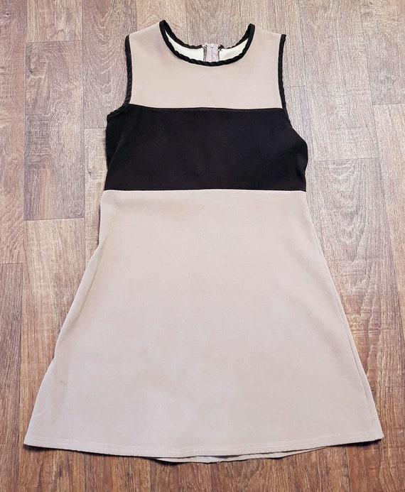 60s Vintage Mod Dress, 1960s Vintage Brown Panelle