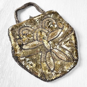 Art Deco Evening Bag | Antique Vintage Art Deco Evening Purse, Fashion History, Vintage Handbags, Vintage Style, Vintage Fashion