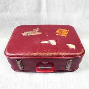 Vintage Suitcase | 1960s Vintage Foxcroft by Antler Red Suitcase 1960s Suitcase, Vintage Luggage, Retro Suitcase