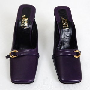 Versace, vintage shoes, designer, designer vintage shoes, Versace shoes, 1980s shoes, vintage Versace shoes, purple shoes, unique shoes, vintage designer shoes, vintage Versace mules, unique shoes, unique gifts, gifts for her