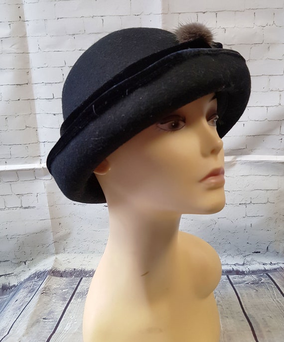 Vintage 1930s Cloche Hat, 1930s Vintage Black Fur