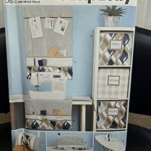 Sewing Room Organizers Sewing Pattern, Machine Cover & More!  Simplicity 9444